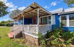 10596 Us Highway 64, London, AR 72847