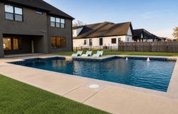 7800 S Shoreline Blvd, Benton, AR 72019