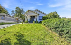 804 S Main St, Colfax, WA 99111