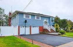 46 Convent Road, Syosset, NY 11791