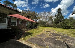 746 S Pearl St, Jakin, GA 39861