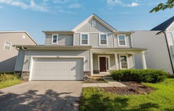 426 Oakland Hills Loop, Commercial Point, OH 43116