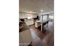 579 Holmesville Road, Jayess, MS 39641