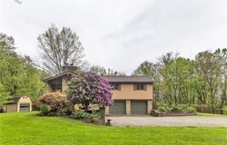 318 Hines Lane, Export, PA 15632