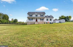 1234 CADENCE Way, MIDLAND, VA 22728