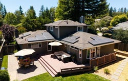 240 Bobs LN, Scotts Valley, CA 95066