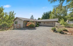 3583 Ross Lane, Central Point, OR 97502