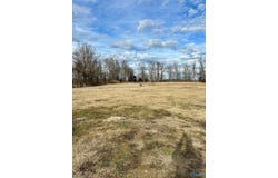 152 Ledge View Drive, Huntsville, AL 35802