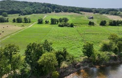 Inkberry Lane, Unincorporated, MO 65536