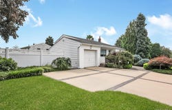65 Graham Street, Farmingdale, NY 11735