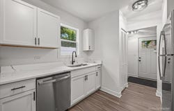 23475 N Summit Drive, Barrington, IL 60010