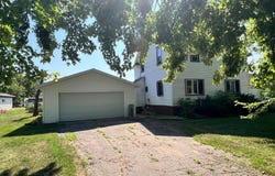 304 E 4th Street, Madison, MN 56256