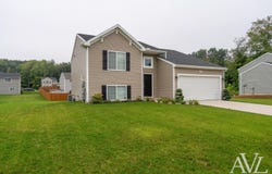 820 Harvest Drive, Wayland, MI 49348