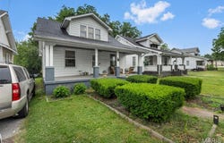 218 S West End Boulevard, Cape Girardeau, MO 63703