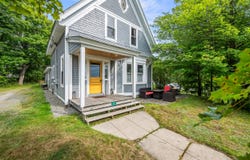 5 Pleasant Street, Rangeley, ME 04970
