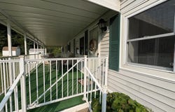 42 Grandview Circle, Mansfield, CT 06268