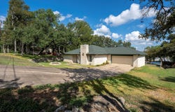 404 Hunt Ln, Buda, TX 78610