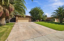 6704 Columbia Lane, Bakersfield, CA 93309