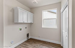 8975 BEDWELL St, Rathdrum, ID 83858