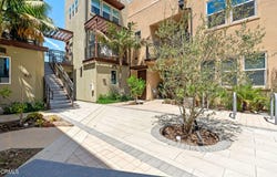 1244 E Thompson Boulevard, Ventura, CA 93001