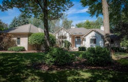 1315 Foxwood Drive, Midland, MI 48642