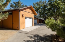 22180 Geneva Drive, Tehachapi, CA 93561