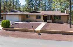 1380 Meadow View Place, Show Low, AZ 85901