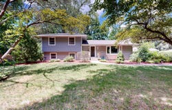 614 W Meadowbrook, Midland, MI 48640