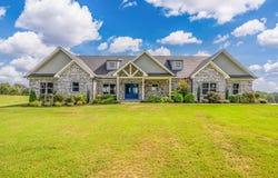 153 CORDELL, Beebe, AR 72012