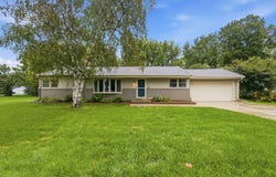 240 Prospect Dr, Brookfield, WI 53005
