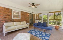 4972 ROBINDALE Ln, Memphis, TN 38117