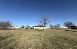 7311 S Interstate 45 Service Road, Alma, TX 75119