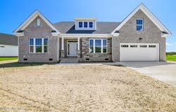 120 Colington Circle, Aydlett, NC 27916
