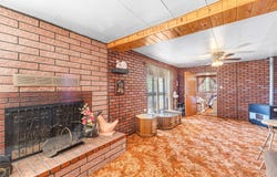 835 County Road 41, Velarde, NM 87582