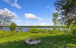 46652 Riverview Dr, La Crescent, MN 55947