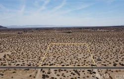1153 Belfield Boulevard, Landers, CA 92285