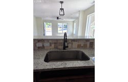 95 W Ivy St, Arlington, OR 97812