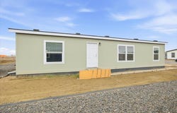 2681 E Edison Ave #30, Sunnyside, WA 98944