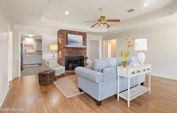 213 Sundown Drive, Broussard, LA 70518