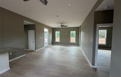 1024 RAYS Way, Weatherford, TX 76085