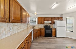 108 Leona Street, Lockhart, TX 78644