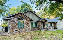 11 Wimbledon Way, Bella Vista, AR 72715