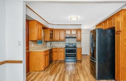 89 Catherine Avenue, Franklin Square, NY 11010