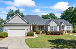 160 Evans Drive, Bogart, GA 30622