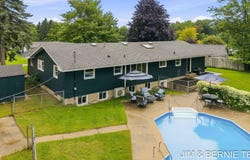 18019 Mohawk Drive, Spring Lake, MI 49456