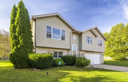 129 Pheasant Run Drive, Hobart, IN 46342