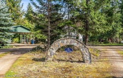 123 E Mountain View Rd, Clark Fork, ID 83811