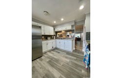1051 COUNTRY CLUB DR, Seguin, TX 78155