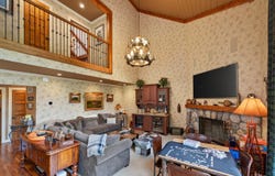 82C Greenspring Road, Dover, VT 05356