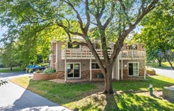 11236 Vessey Circle, Bloomington, MN 55437